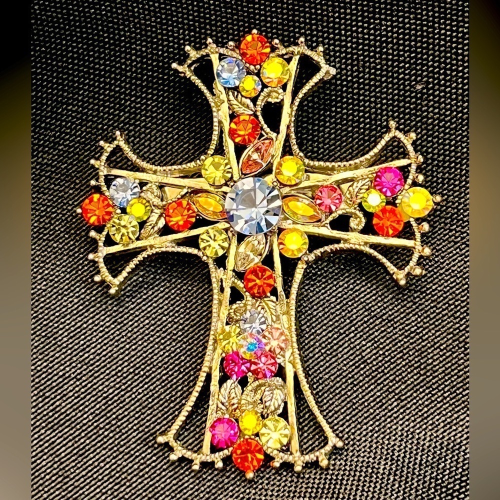 Vintage Multicolor Rhinestone Cross Brooch Silver Filigree Statement Pin 2x2 MCM